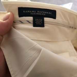 White linen banana republic pants